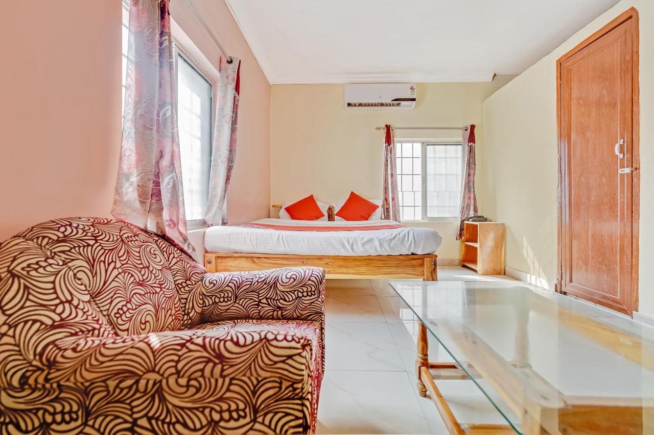 Oyo Flagship 9009 Tc Guest House Bhubaneswar Luaran gambar