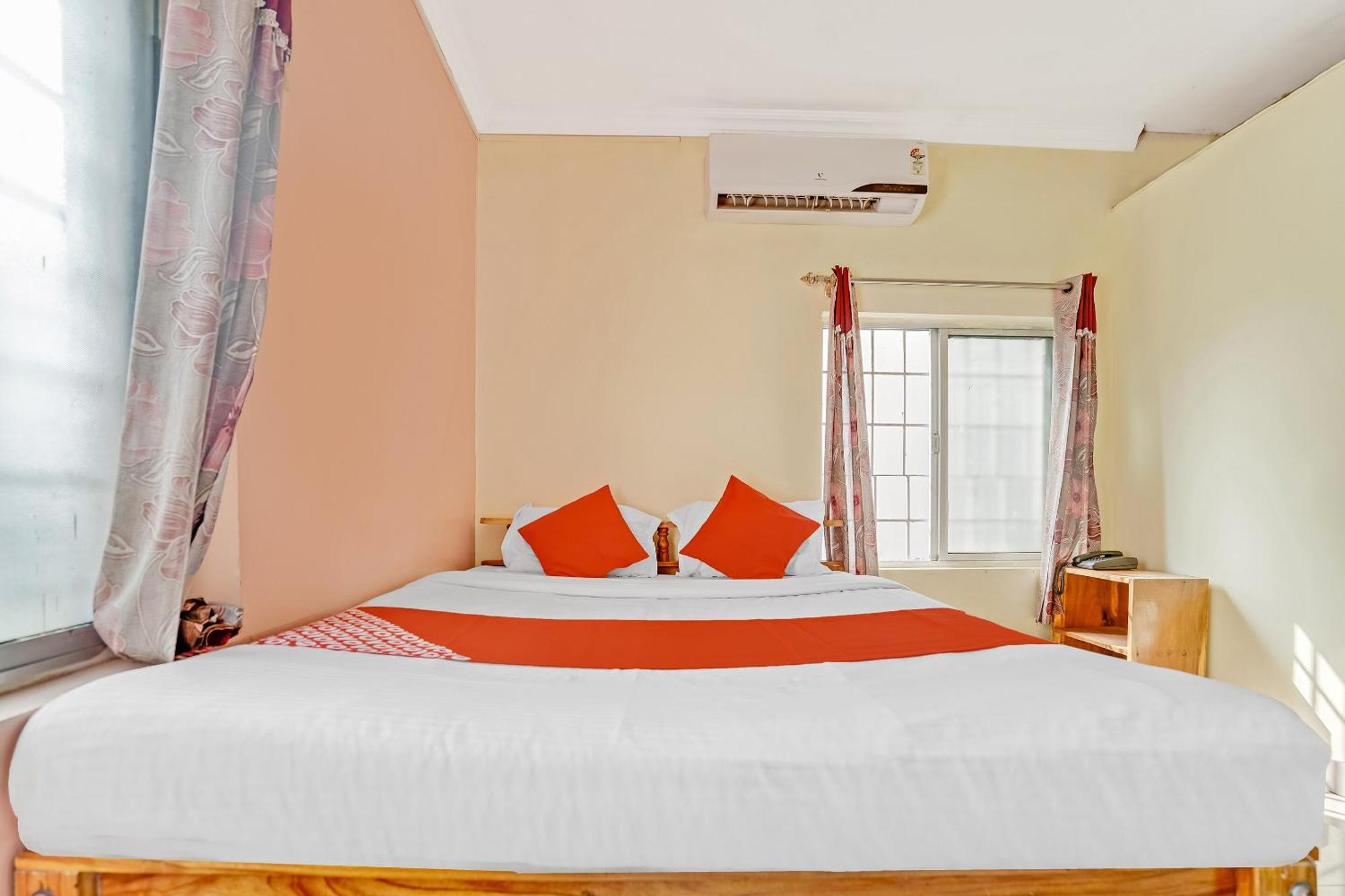 Oyo Flagship 9009 Tc Guest House Bhubaneswar Luaran gambar