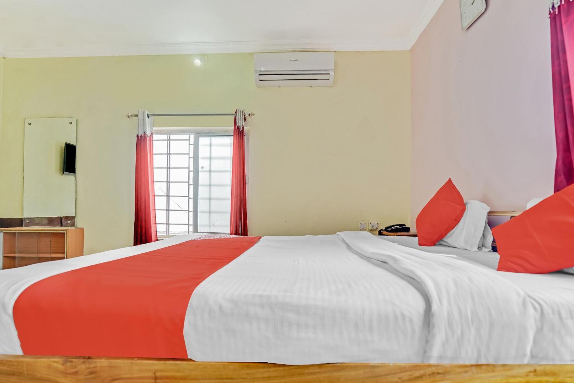 Oyo Flagship 9009 Tc Guest House Bhubaneswar Luaran gambar