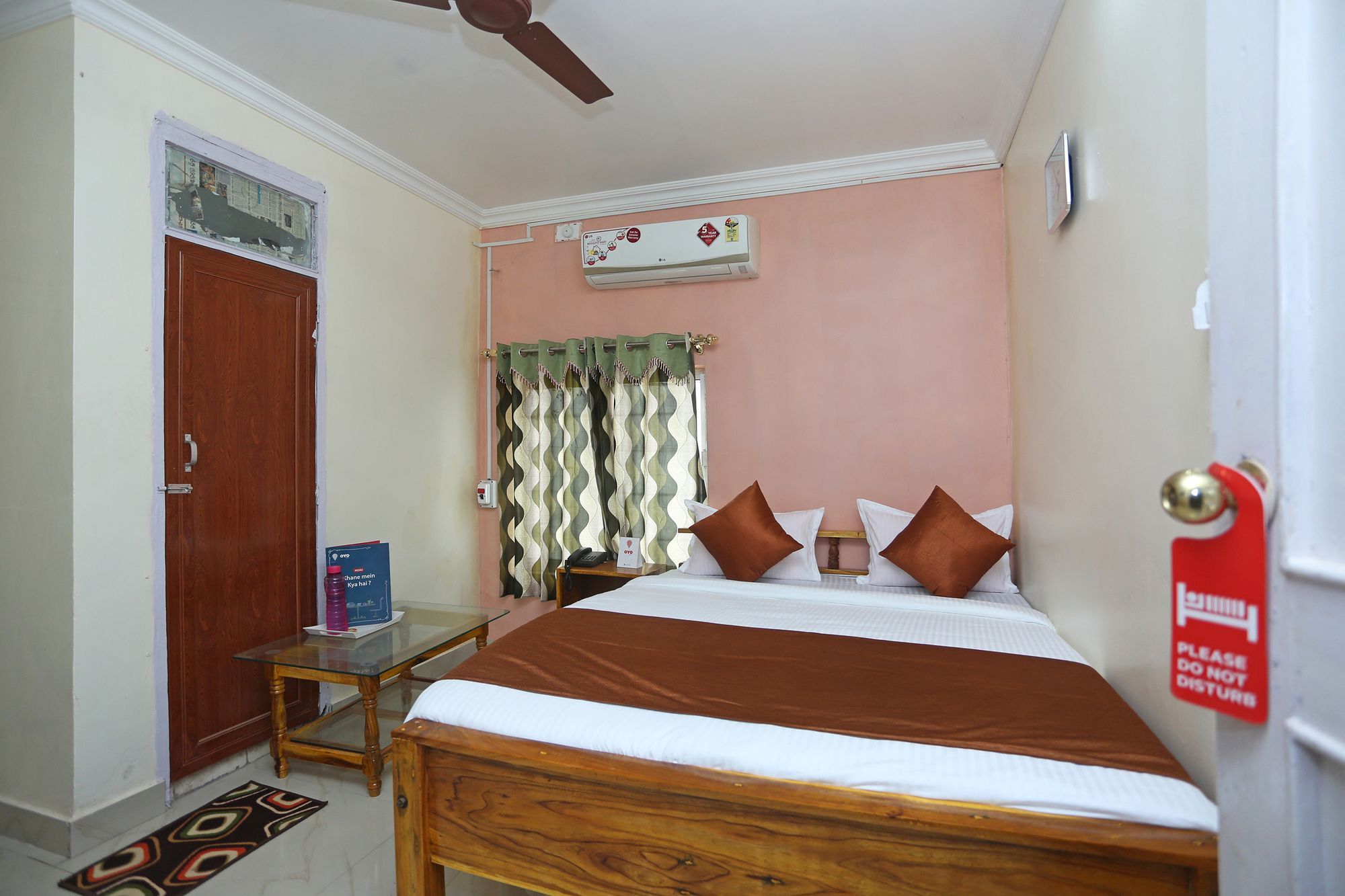 Oyo Flagship 9009 Tc Guest House Bhubaneswar Luaran gambar